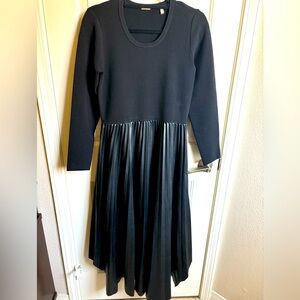 The Amalia dress from Elie Tahari